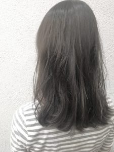 明るくしたい方は、イルミナカラー☆をぜひお試しください!!