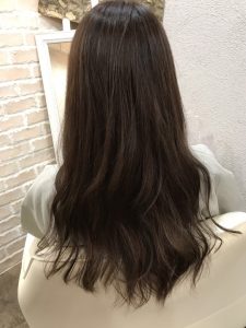 ((暗めベージュ))