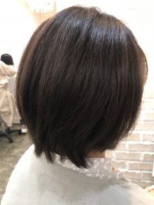 ((グレージュショートボブ))