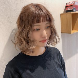 《春色ミルクティーカラー》
