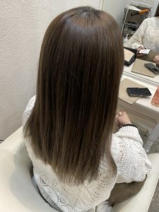 イルミナカラー*モカグレージュ