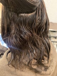 《衝撃のビフォアフ!!!縮毛矯正!!!》