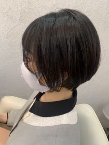 《丸みショートヘア》