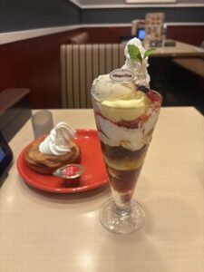 でっかいパフェ