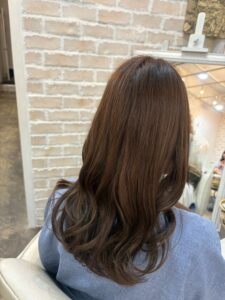 オリーブブラウン